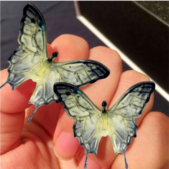 NWT 3D Butterfly Epoxy Resin Mold - Picture 5 of 6